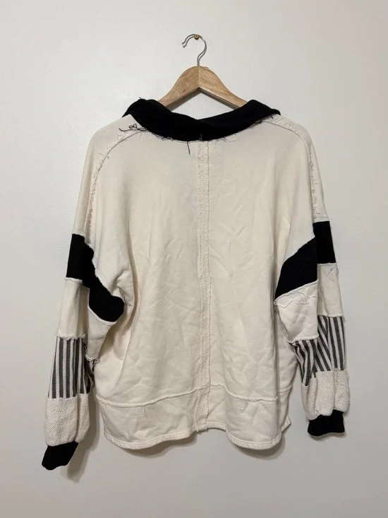 BUCKETLIST French Terry Colorblock Polo Sweater Size Medium Ivory Black Boho - Picture 7 of 8